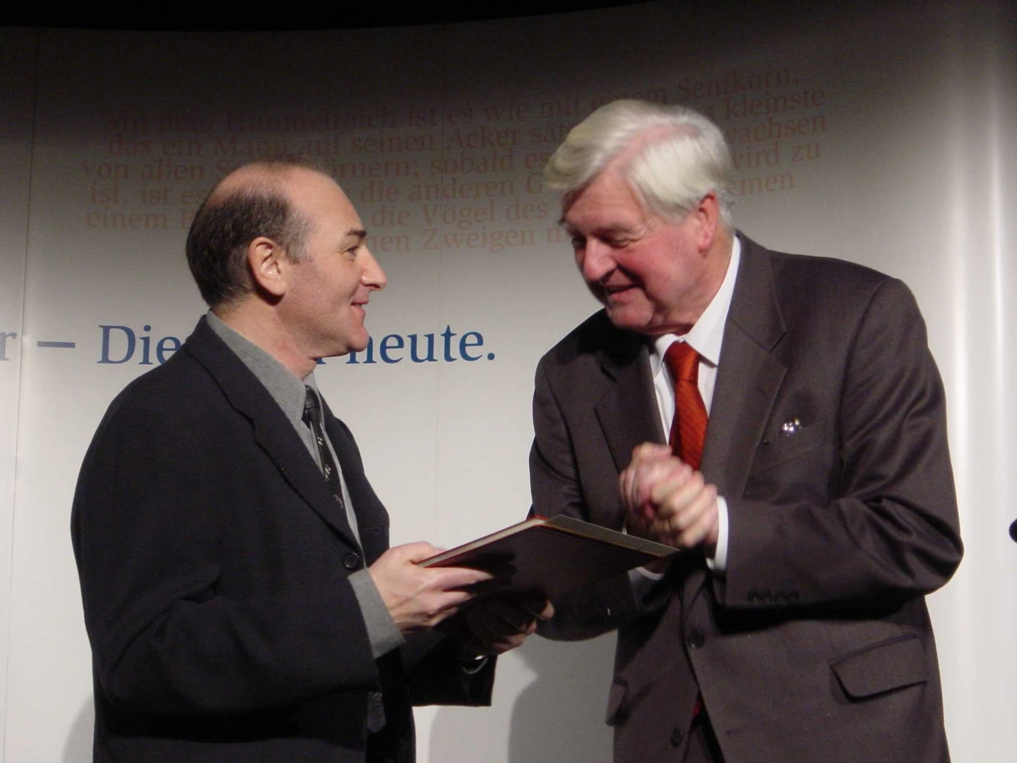 Der Preis der &Ouml;kumenischen Stiftung Bibel und Kultur