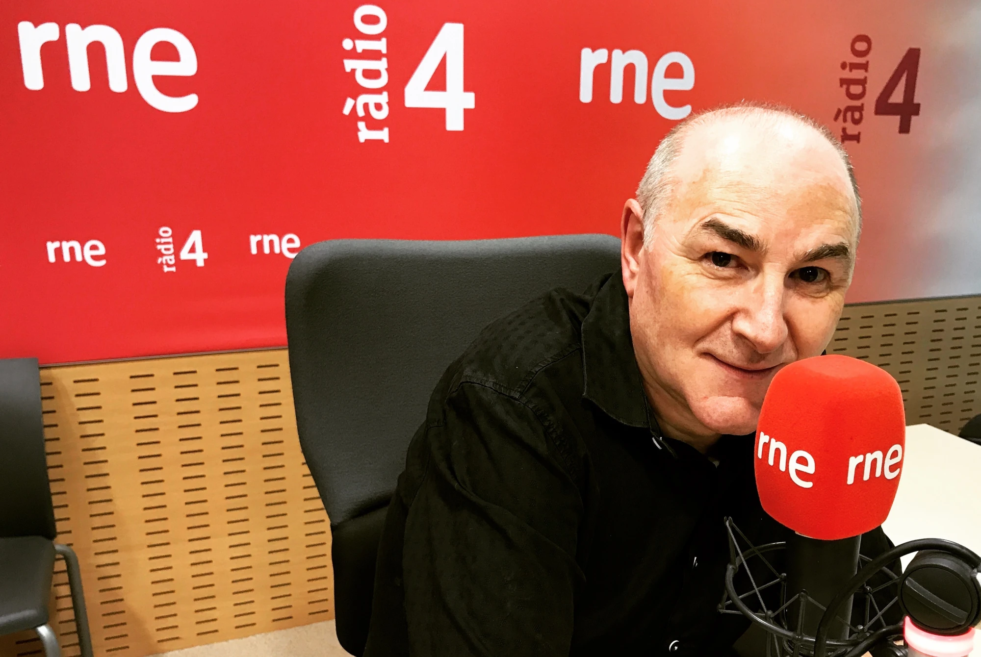 Im nationalen Radio von Spanien